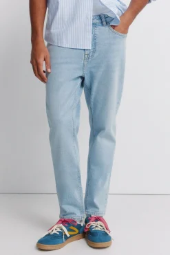 Jeans lavado claro slim fit