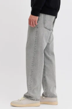 Jeans loose tiro medio vaquero