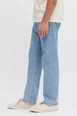 Jeans relaxed fit cl&aacute;sico