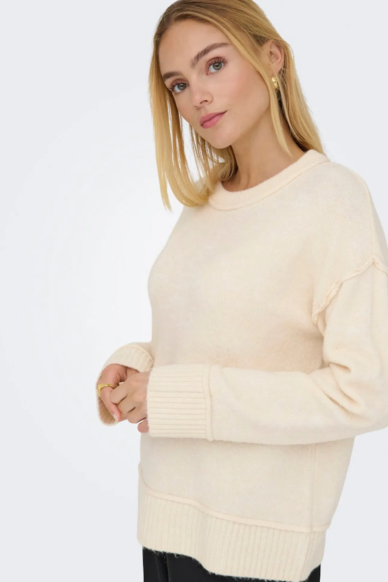 Jersey con costuras marcadas