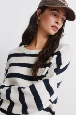 Jersey hombro ca&iacute;do