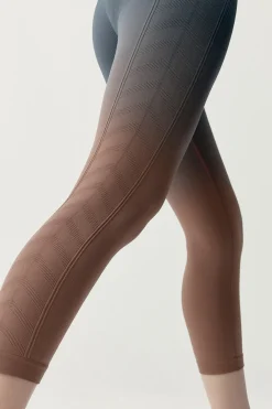 Leggings deportivos Dione gris y marr&oacute;n