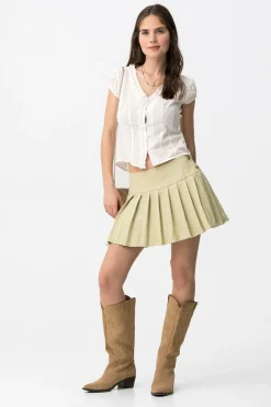 Minifalda con pliegues