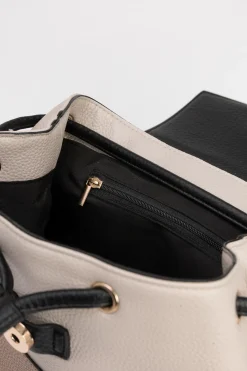 Mochila Bucket Efecto Piel