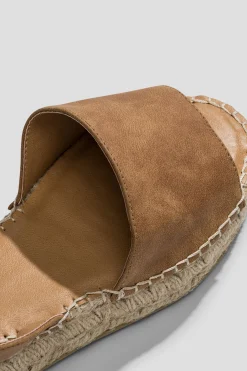 Paez Heel Sandal Black