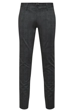 Pantal&oacute;n 5 bolsillos tapered