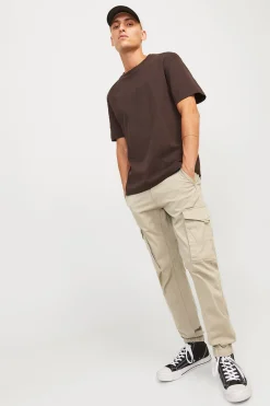Pantal&oacute;n cargo slim fit