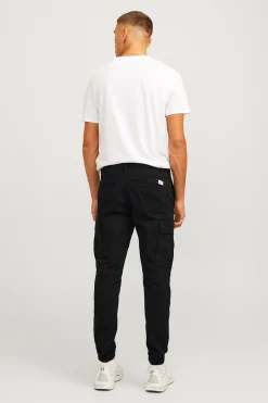 Pantal&oacute;n cargo slim fit