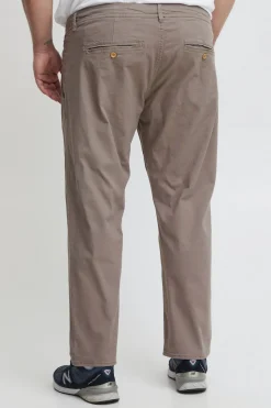 Pantal&oacute;n chino casual