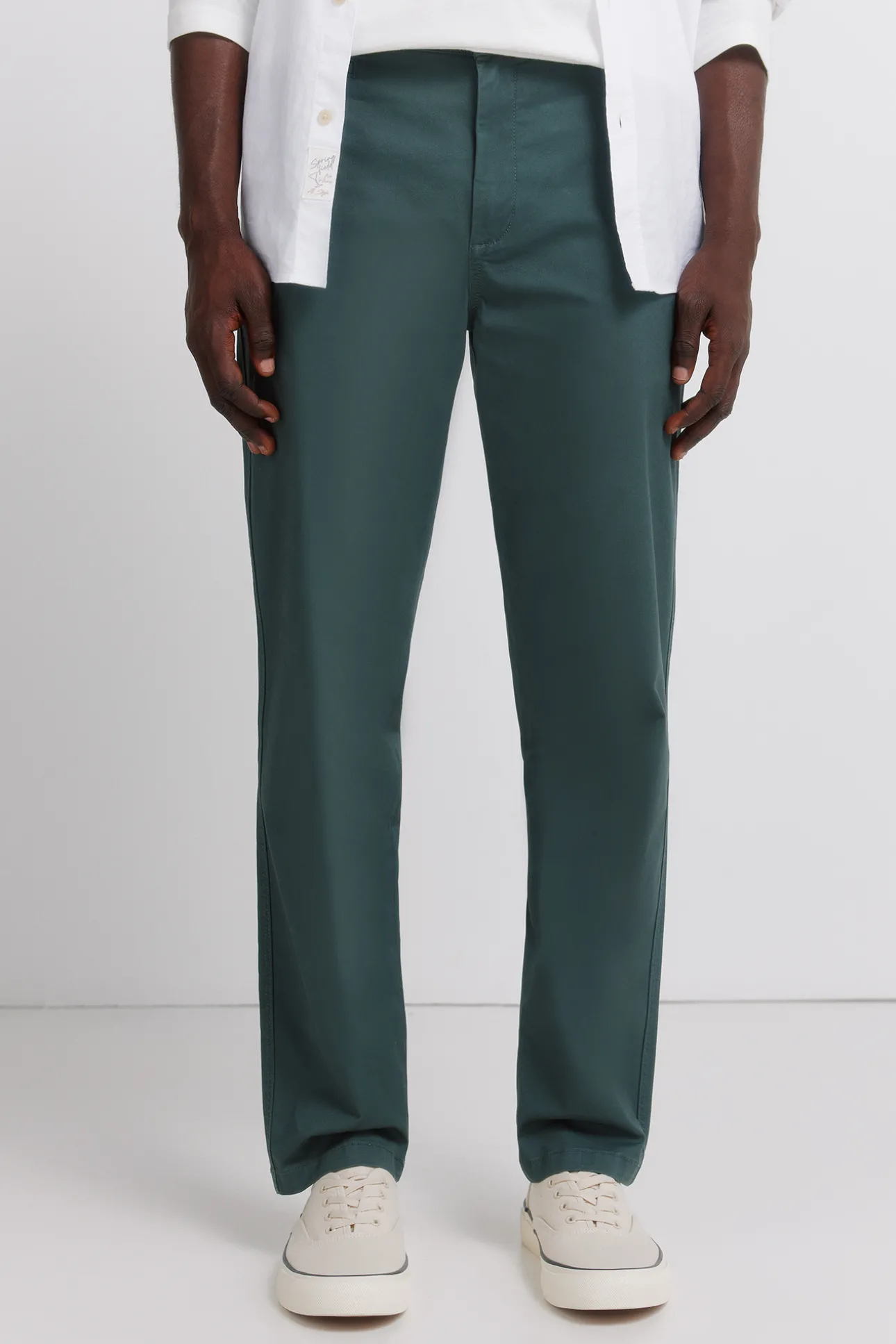 Pantal&oacute;n chino color slim fit
