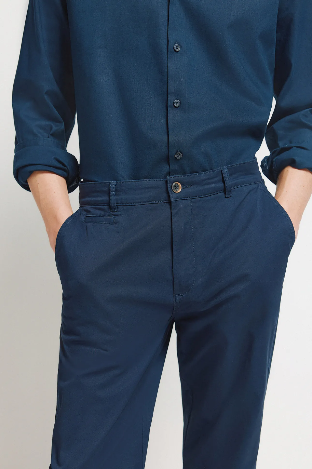 Pantal&oacute;n chino color slim fit