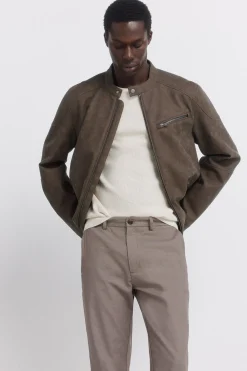 Pantal&oacute;n chino comfort fit