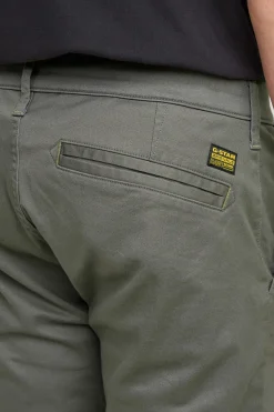 Pantal&oacute;n chino, corte pitillo