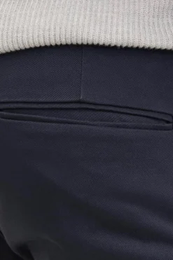 Pantal&oacute;n chino de corte relajado