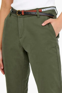 Pantal&oacute;n chino el&aacute;stico