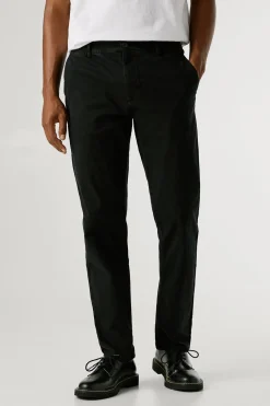 Pantal&oacute;n chino slim