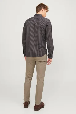 Pantal&oacute;n chino slim fit