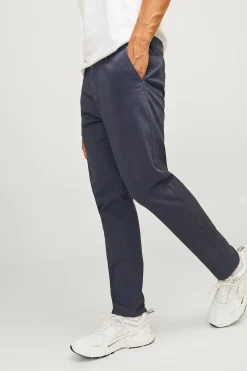 Pantal&oacute;n chino slim tiro medio