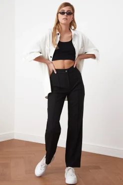 Pantal&oacute;n cintura alta