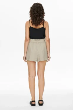 Pantal&oacute;n corto de lino