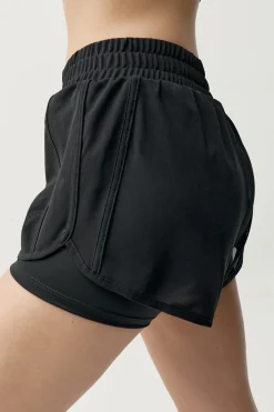Pantal&oacute;n corto deportivo Padma 2.0 Negro