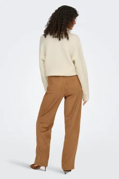 Pantal&oacute;n de traje de ante