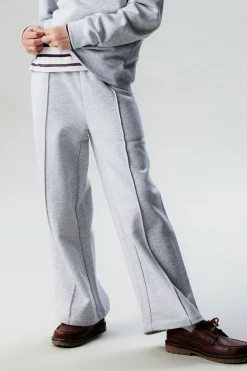 Pantal&oacute;n deportivo