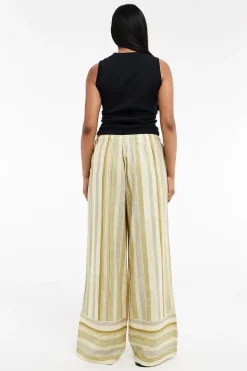 Pantal&oacute;n estampado de cord&oacute;n