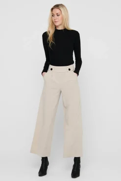 Pantalón estilo culotte largo