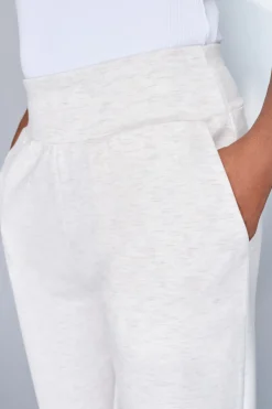 Pantal&oacute;n jogger blanco
