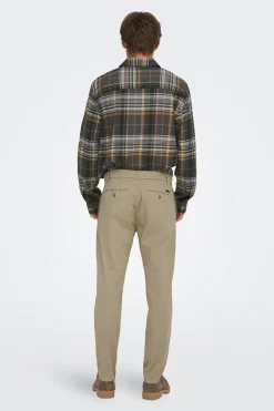 Pantal&oacute;n largo regular fit