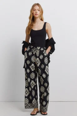 Pantal&oacute;n lino estampado