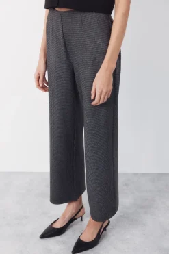 Pantal&oacute;n punto ancho