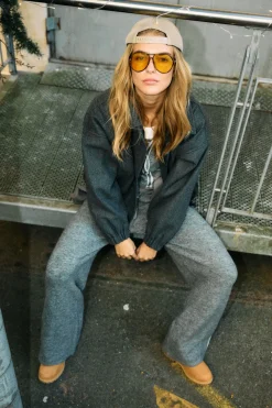 pantal&oacute;n punto l&iacute;nea lateral