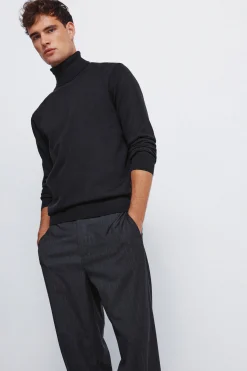 Pantal&oacute;n rayas straight fit