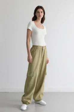 Pantal&oacute;n recto