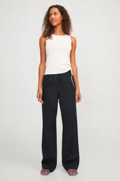 Pantal&oacute;n regular fit verano