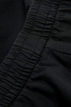 Pantal&oacute;n regular fit verano