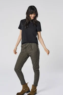 Pantal&oacute;n regular fit