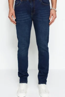 Pantal&oacute;n vaquero ajustado