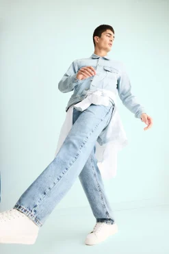 Pantal&oacute;n vaquero ancho