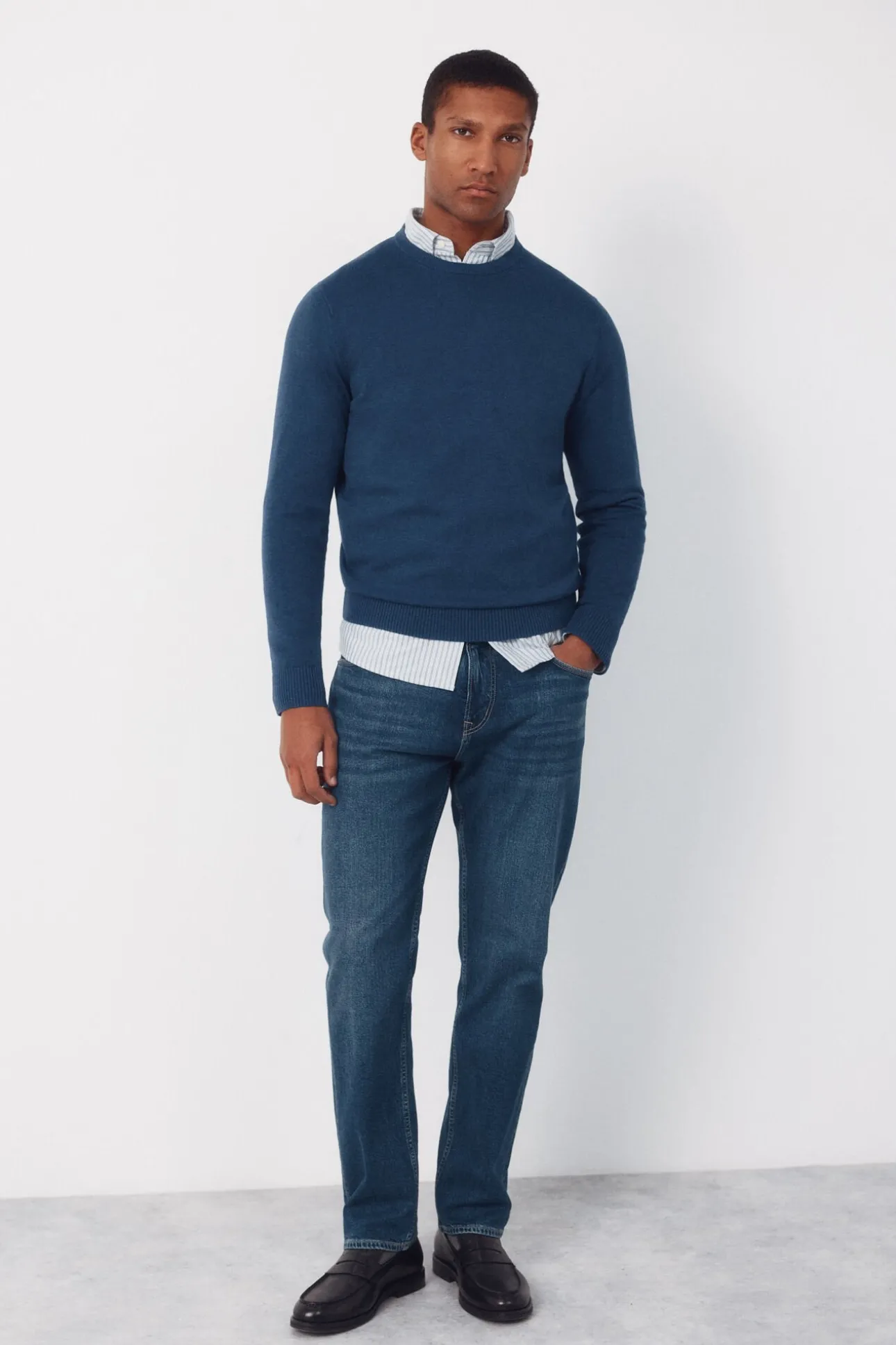 Pantalón vaquero ligero regular fit