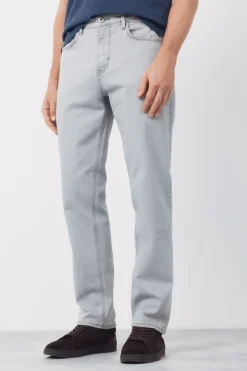 Pantal&oacute;n vaquero regular fit