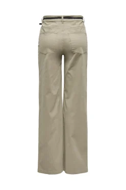 Pantal&oacute;n wide con cintur&oacute;n