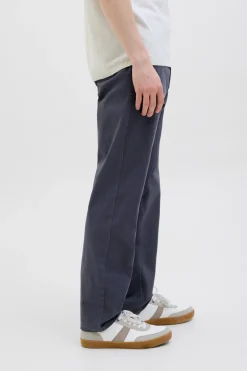 Pantalones chinos regular fit