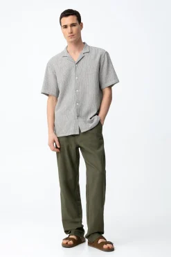 Pantalones relaxed fit