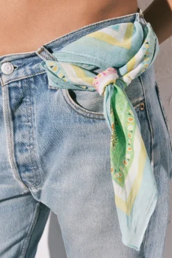 Pa&ntilde;uelo algod&oacute;n estampado multicolor