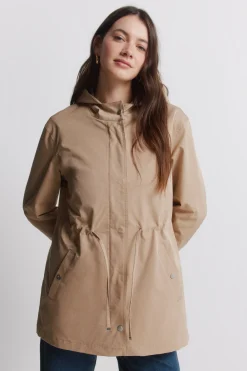 Parka capucha repelente al agua