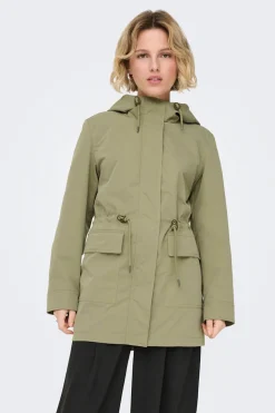 Parka con capucha