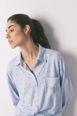 Pijama camisero largo azul estampado puntos